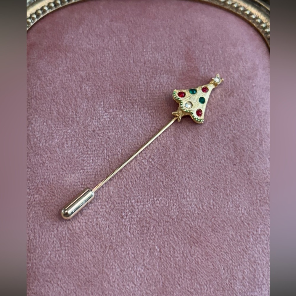 Christmas Tree Rhinestone Stick Lapel Pin Gold Tone‎ Holiday Jewelry